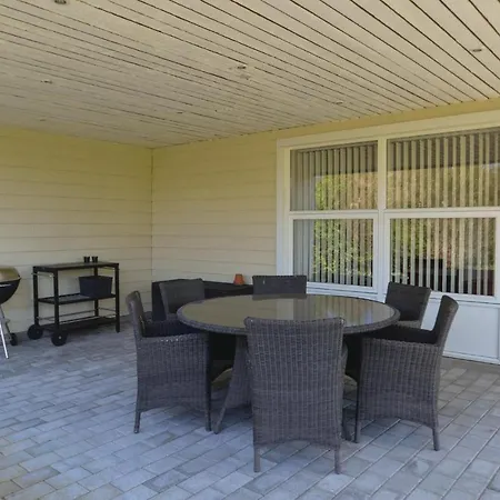 Σπίτι διακοπών 3 Bedroom Cozy In Logstor Trend